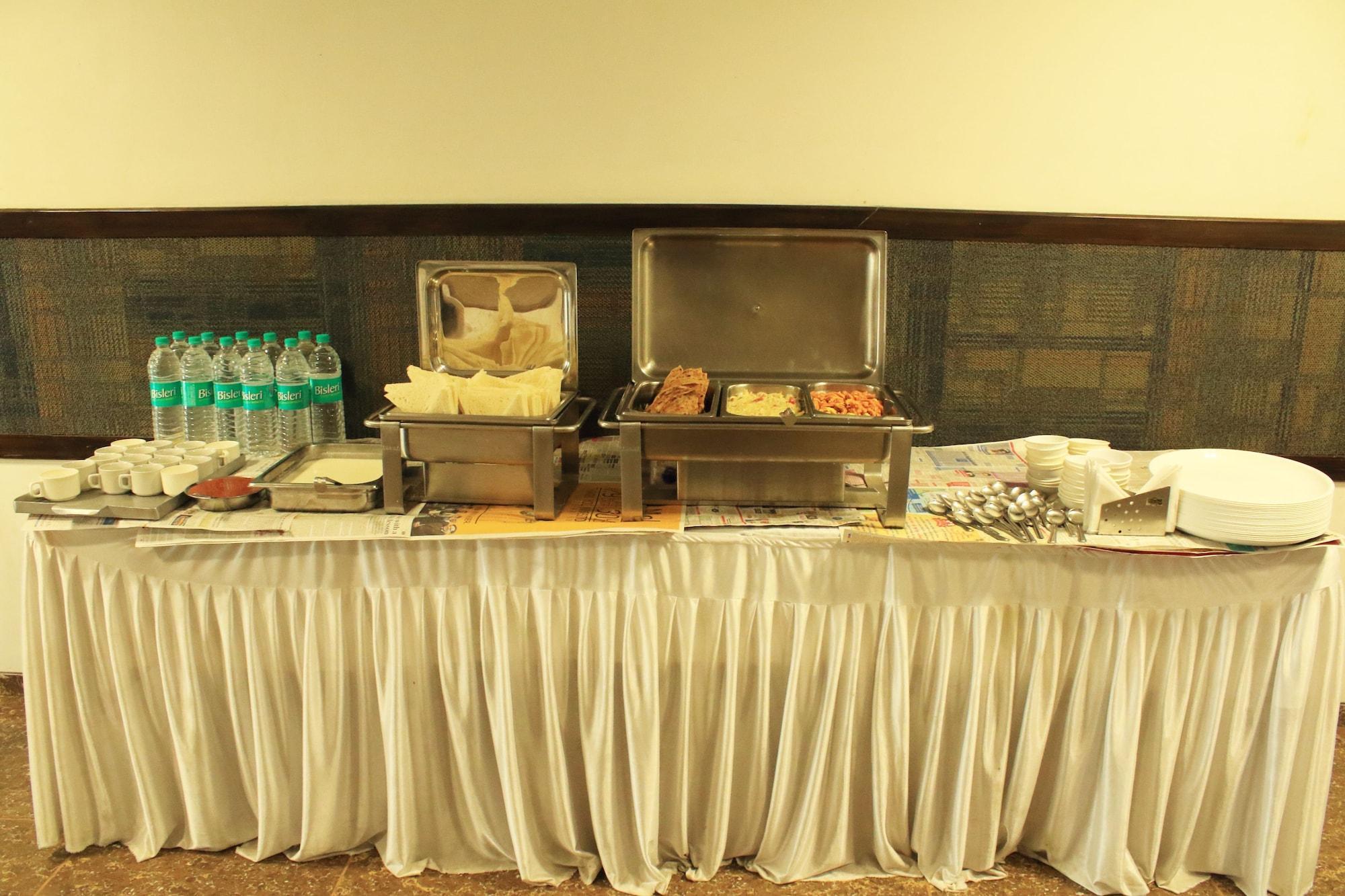 Fabhotel Kadamb Inn Ahmedabad Luaran gambar