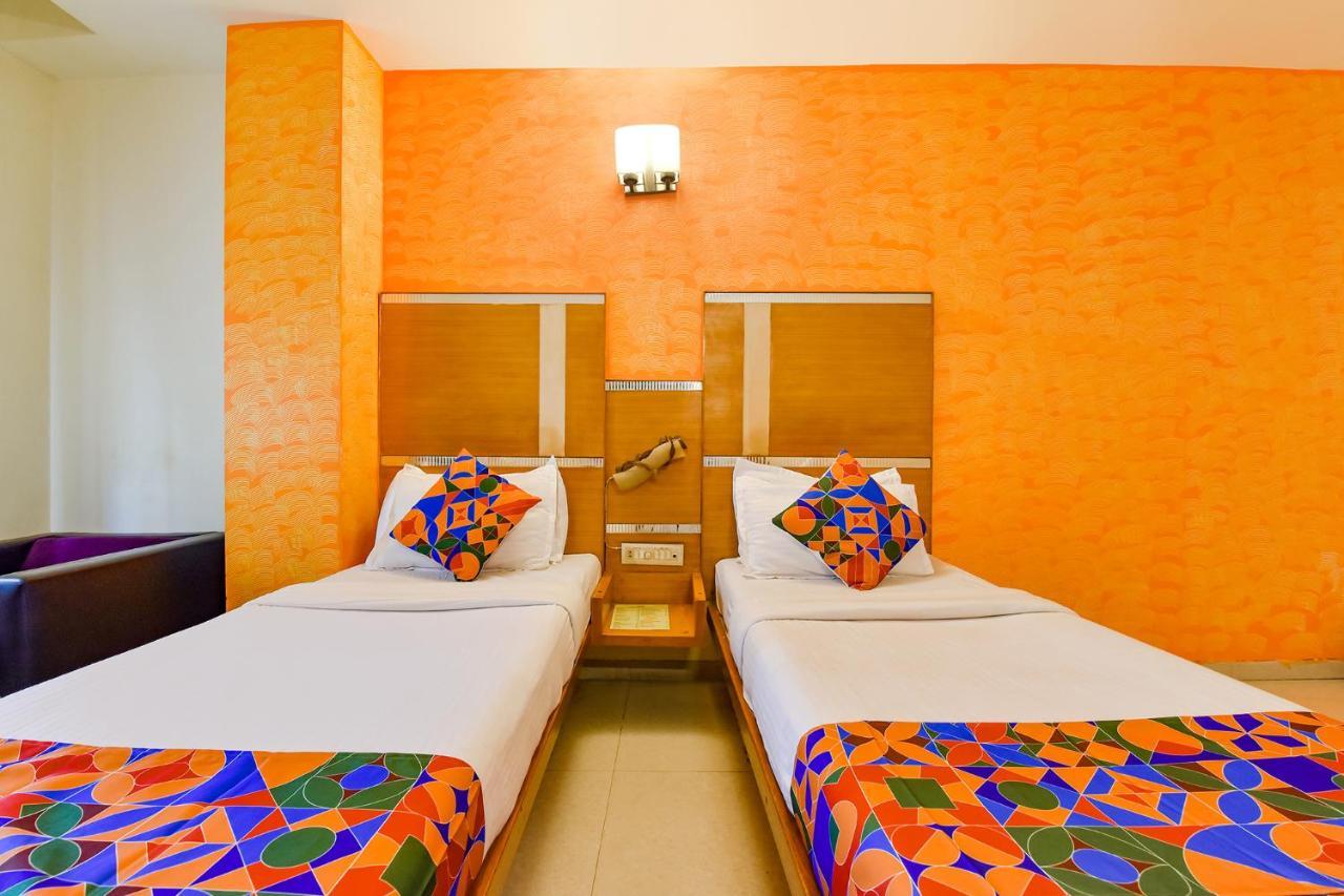Fabhotel Kadamb Inn Ahmedabad Luaran gambar